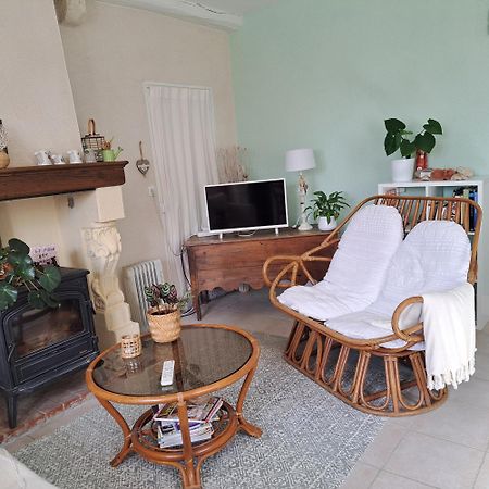 Gite De La Pivarderie Senille Ngoại thất bức ảnh